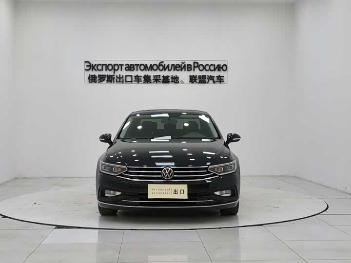 Фото 2 - Volkswagen Magotan