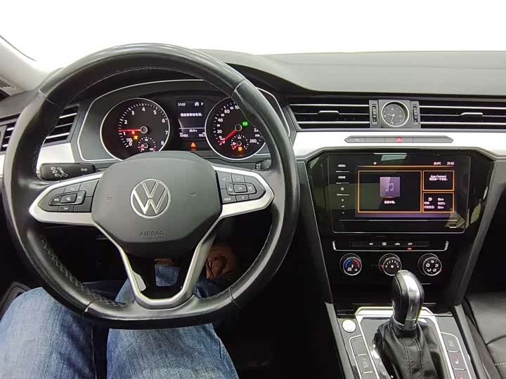 Фото 8 - Volkswagen Magotan