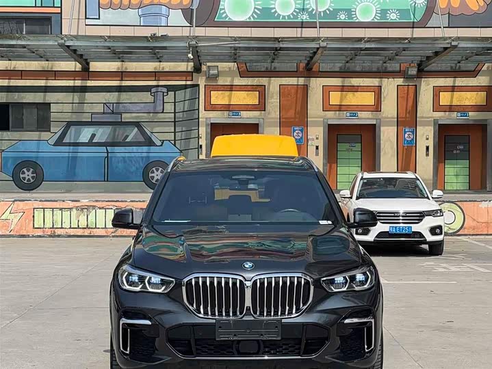 Фото 2 - BMW X5