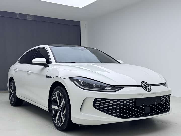 Фото 3 - Volkswagen Lamando L