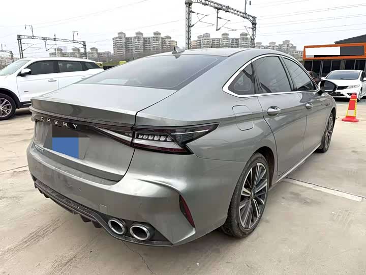 Фото 9 - Chery Arrizo 8