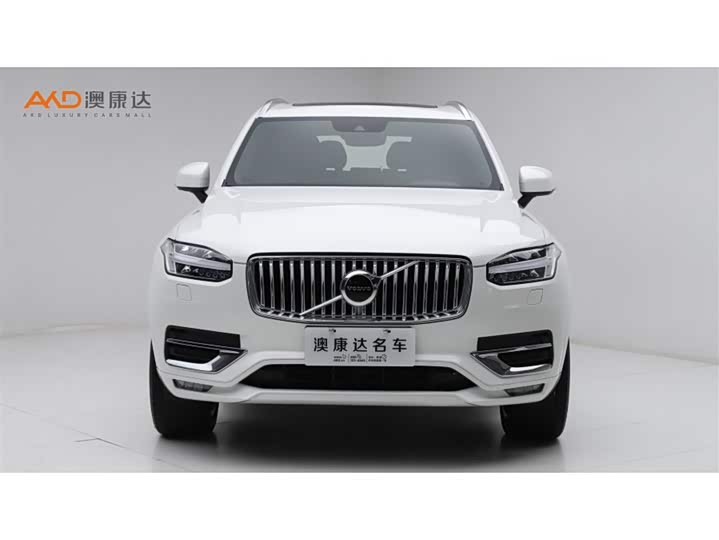 Фото 2 - Volvo XC90