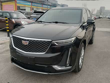 Фото 1 - Cadillac XT6