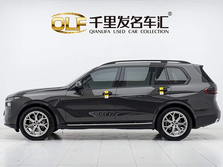 Фото 5 - BMW X7