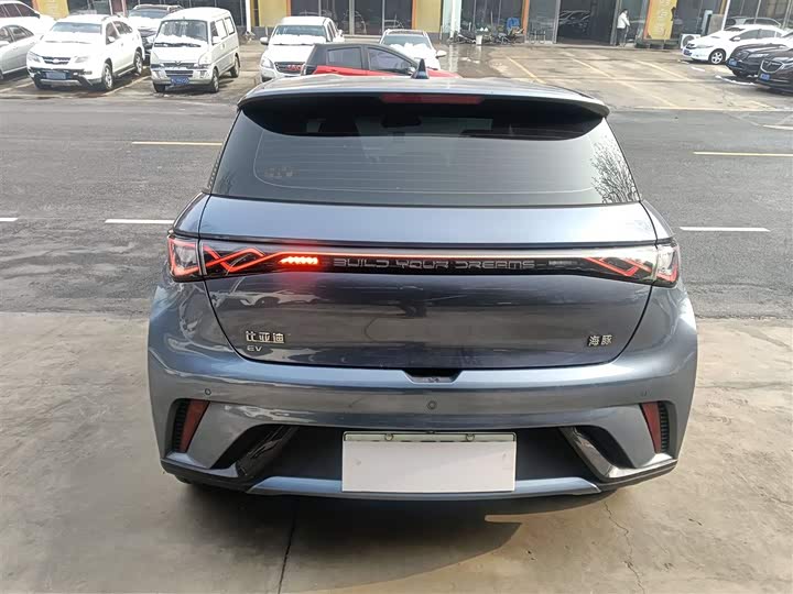 Фото 6 - BYD Dolphin