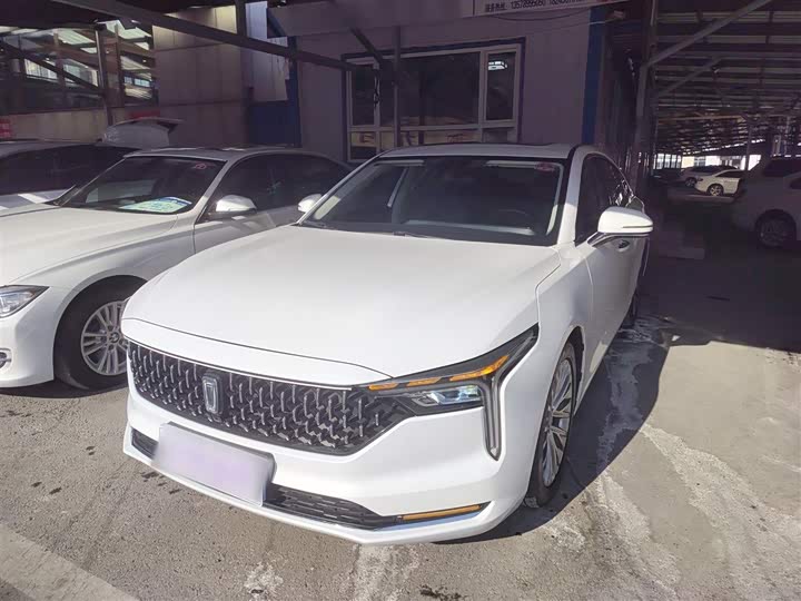 Фото 1 - Bestune B70