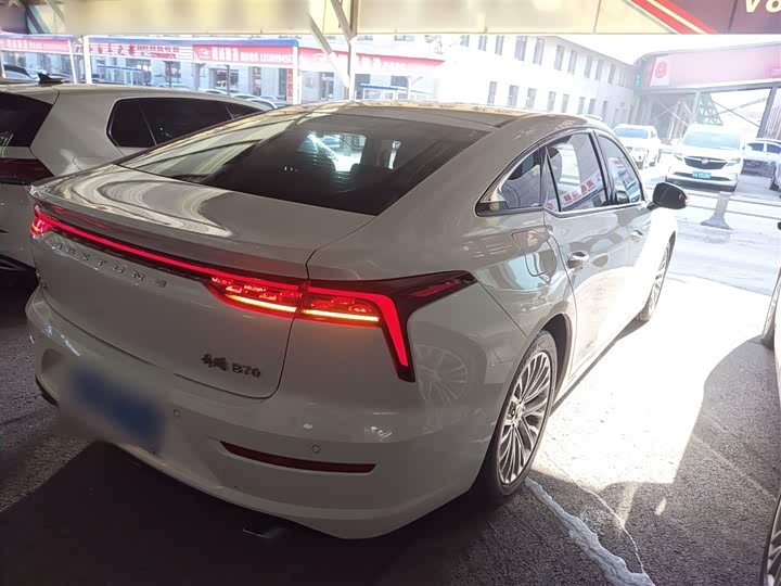 Фото 7 - Bestune B70