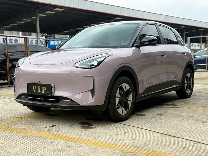 Фото 1 - Geely Galaxy Geome