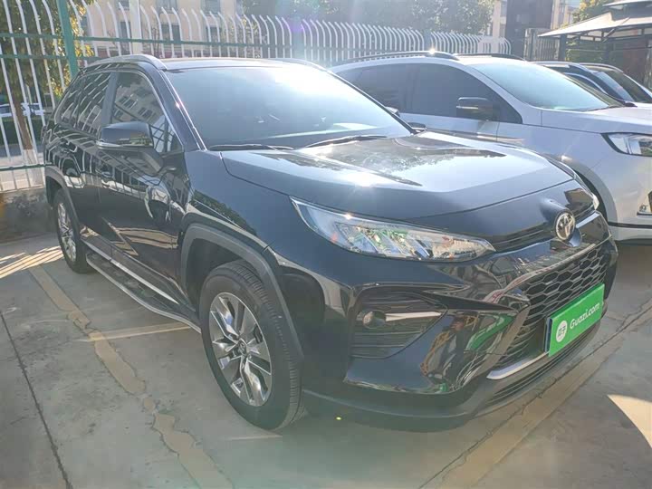 Фото 4 - Toyota Wildlander