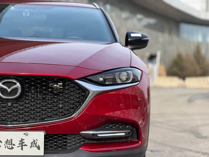 Фото 3 - Mazda CX-4