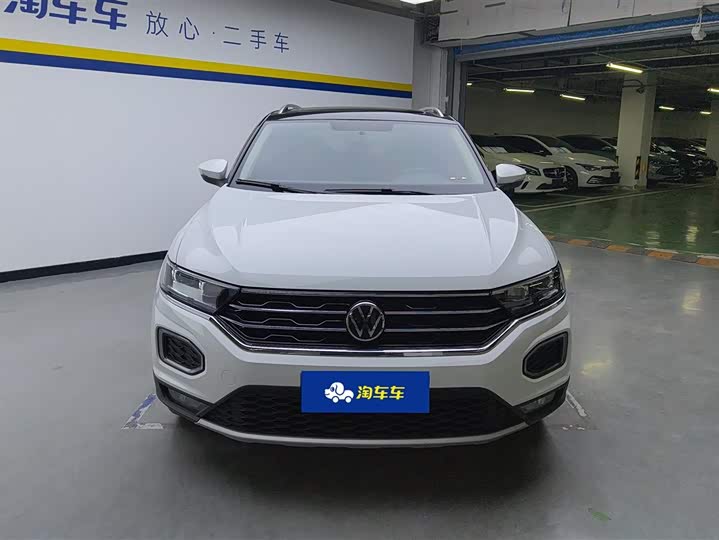 Фото 2 - Volkswagen T-Roc