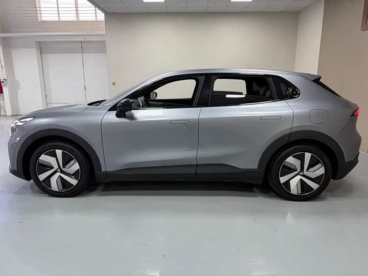 Фото 7 - Changan Deepal S05