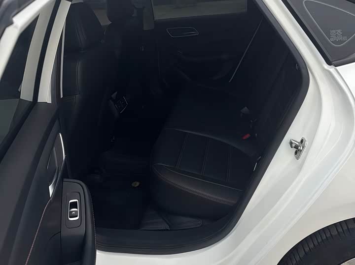 Фото 3 - MG Motor 6