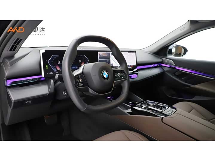 Фото 6 - BMW 5 Series