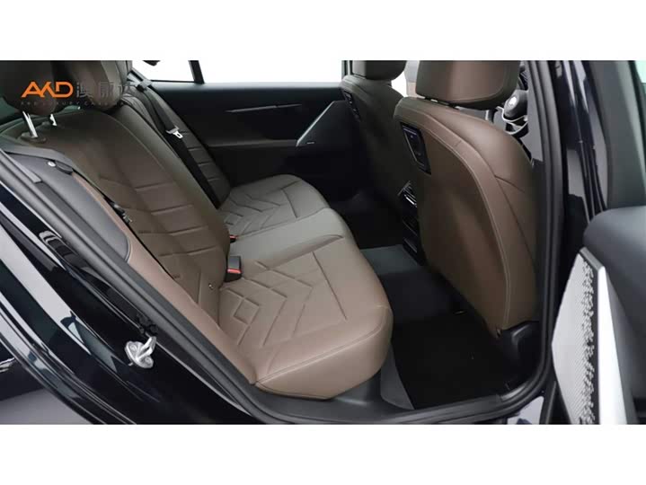 Фото 8 - BMW 5 Series