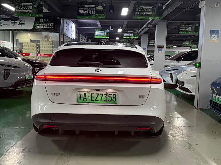 Фото 9 - Nio ET5T