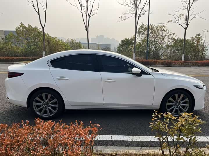 Фото 7 - Mazda 3 (Axela)