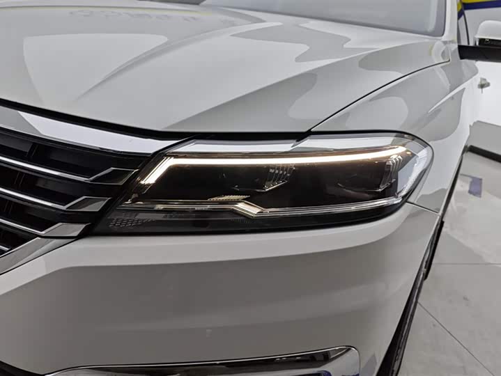 Фото 5 - Volkswagen Lavida