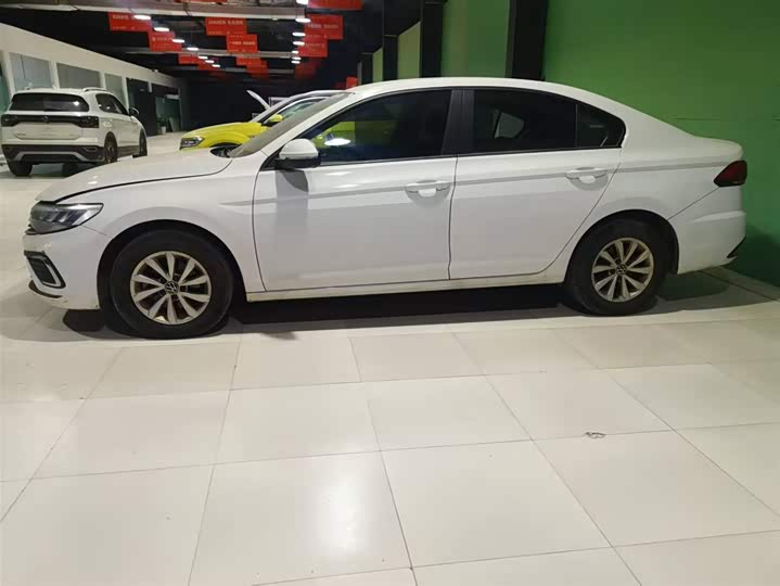 Фото 3 - Volkswagen Bora