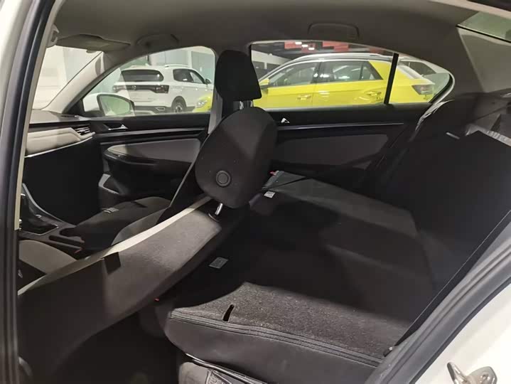 Фото 7 - Volkswagen Bora