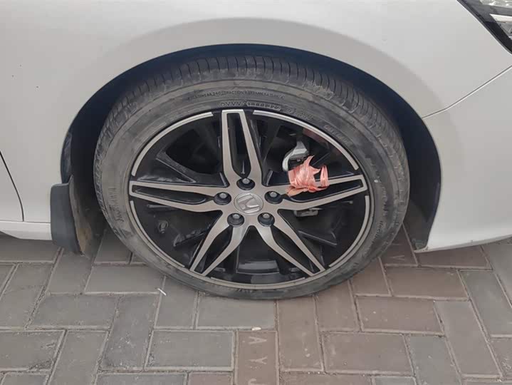 Фото 6 - Honda Inspire