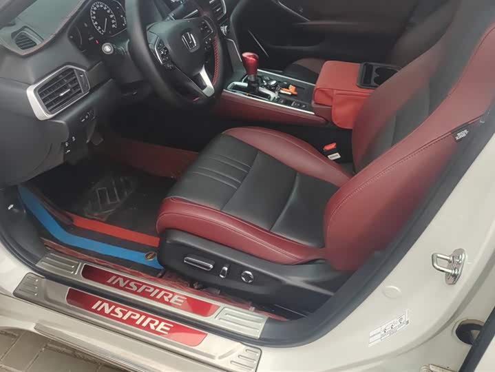 Фото 9 - Honda Inspire