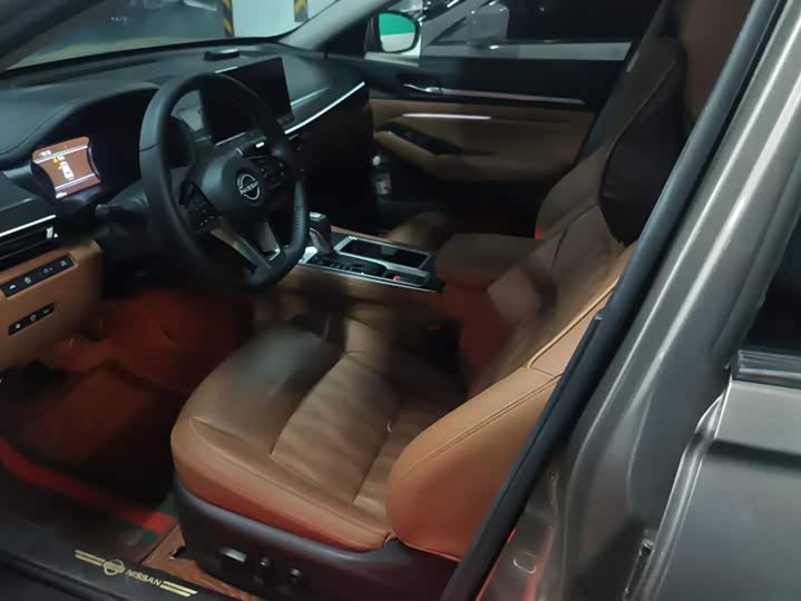 Фото 9 - Nissan Teana