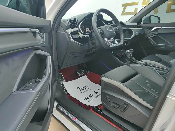 Фото 5 - Audi Q3