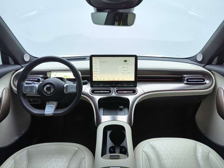 Фото 9 - Smart #1