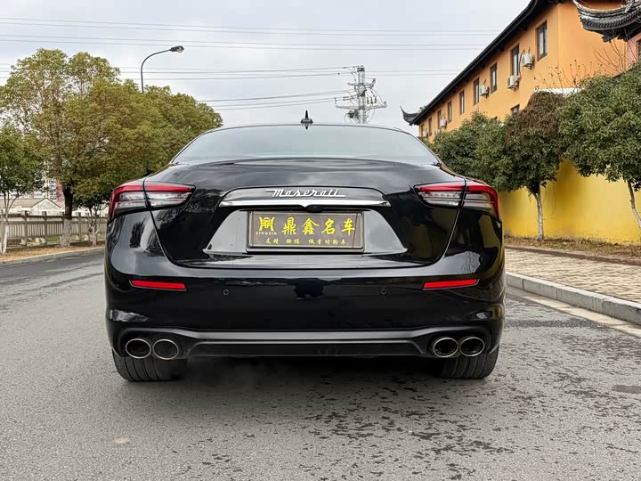 Фото 5 - Maserati Ghibli