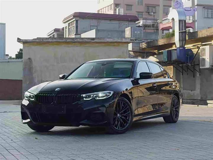 Фото 1 - BMW 3 Series