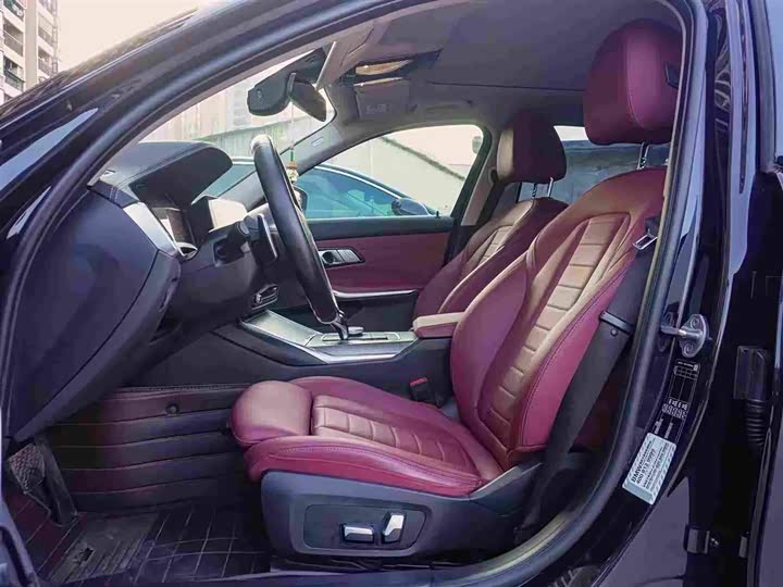 Фото 9 - BMW 3 Series