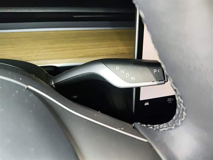 Фото 7 - Tesla Model 3