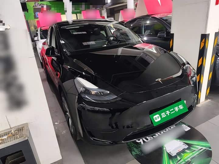 Фото 4 - Tesla Model Y