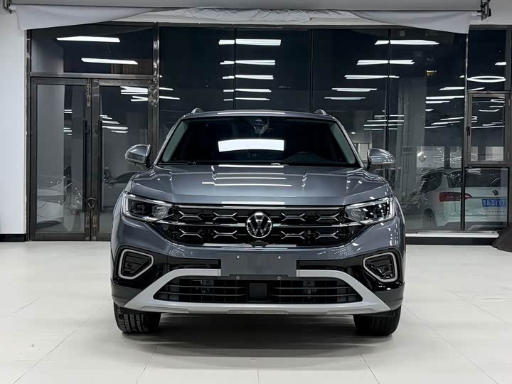 Фото 2 - Volkswagen Tayron