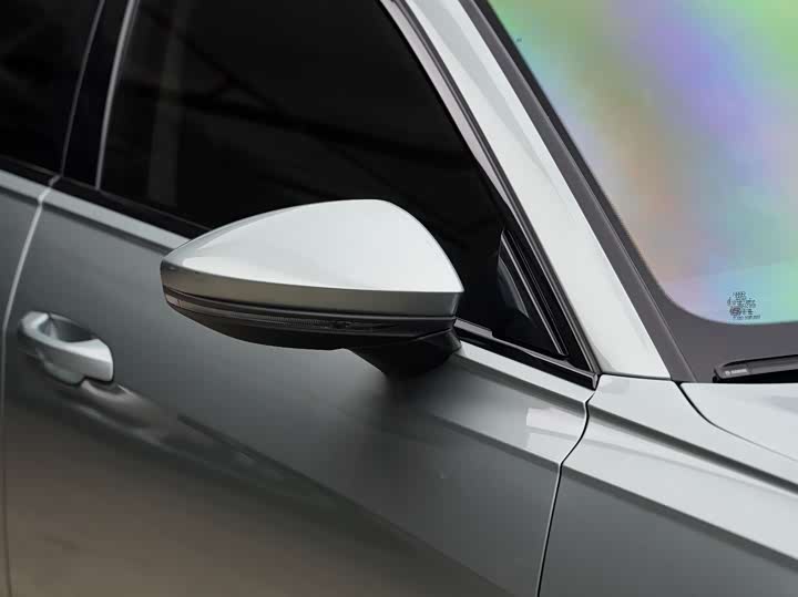 Фото 7 - Audi A6