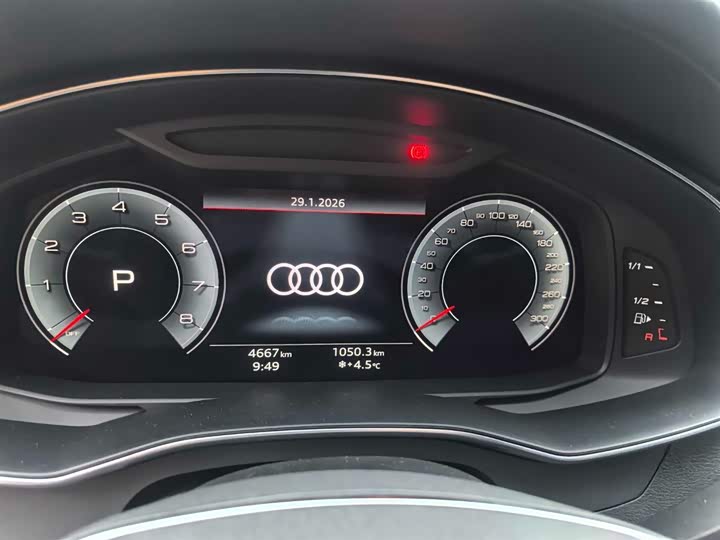 Фото 5 - Audi A6