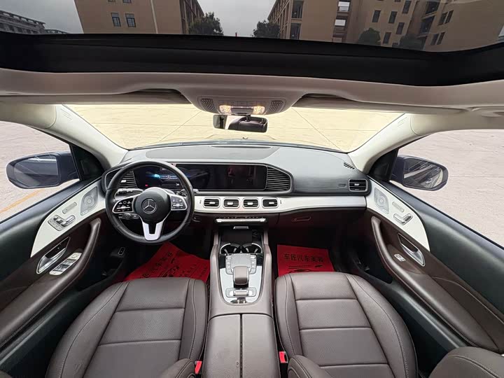 Фото 6 - Mercedes-Benz GLE-Class