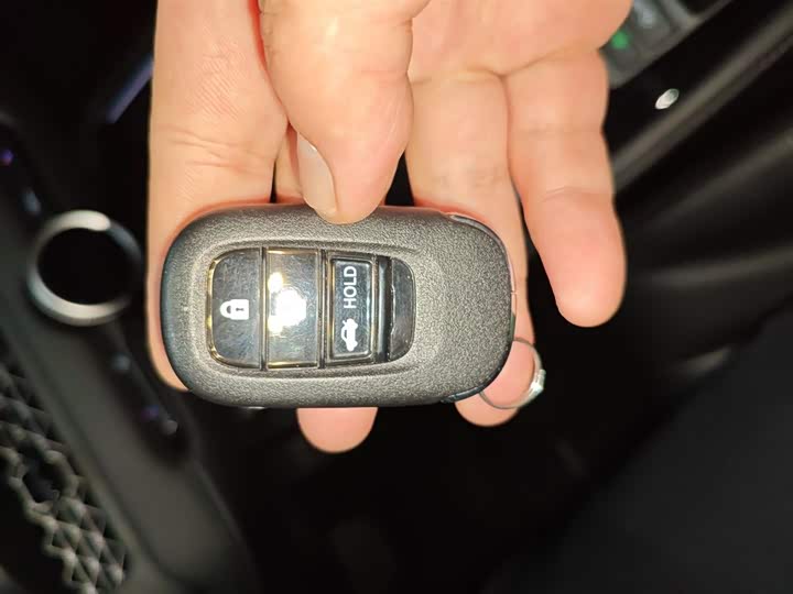 Фото 9 - Honda Accord