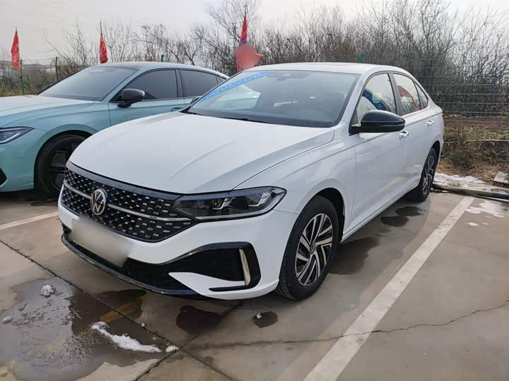 Фото 1 - Volkswagen Lavida