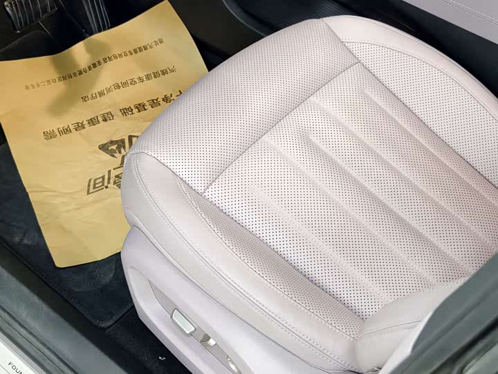 Фото 9 - Nio Onvo L60