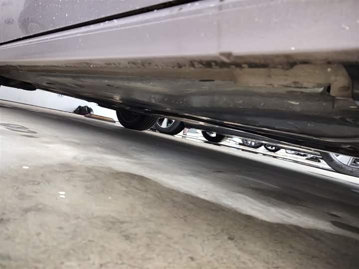 Фото 2 - Volkswagen Passat