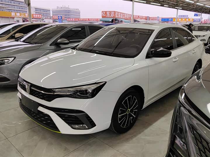 Фото 1 - Roewe i5