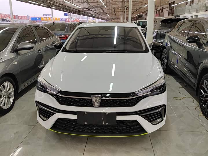 Фото 2 - Roewe i5