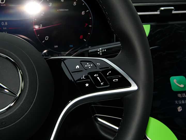 Фото 6 - Mercedes-Benz E-Class