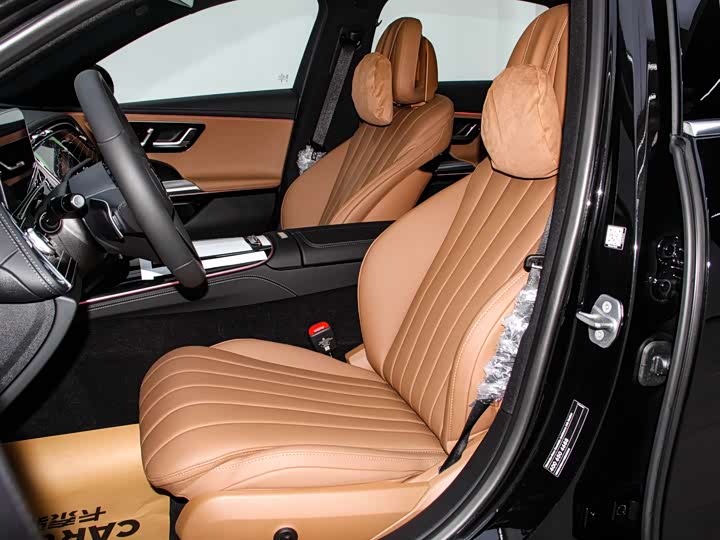 Фото 7 - Mercedes-Benz E-Class