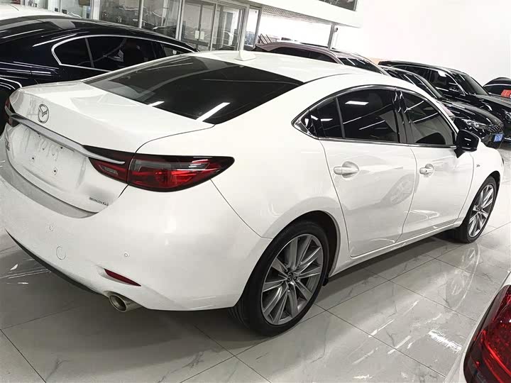 Фото 7 - Mazda Atenza