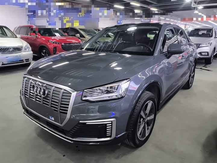 Фото 2 - Audi Q2L e-tron