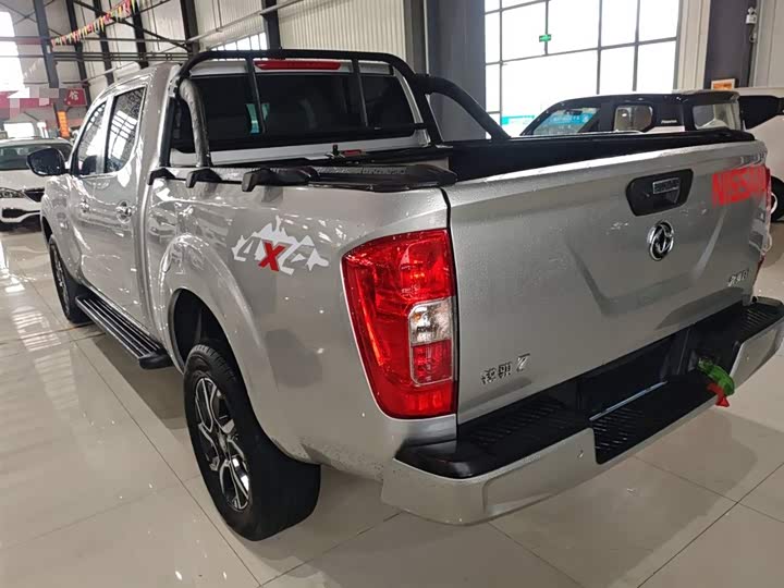 Фото 5 - Dongfeng Rich 7