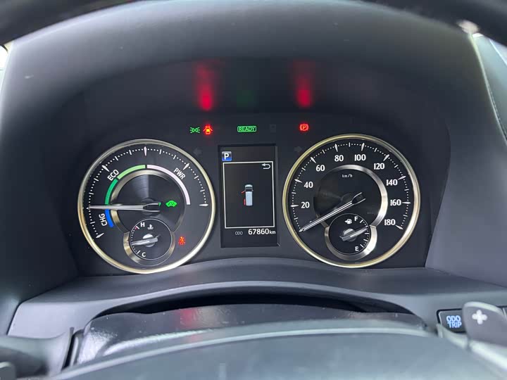 Фото 7 - Toyota Alphard